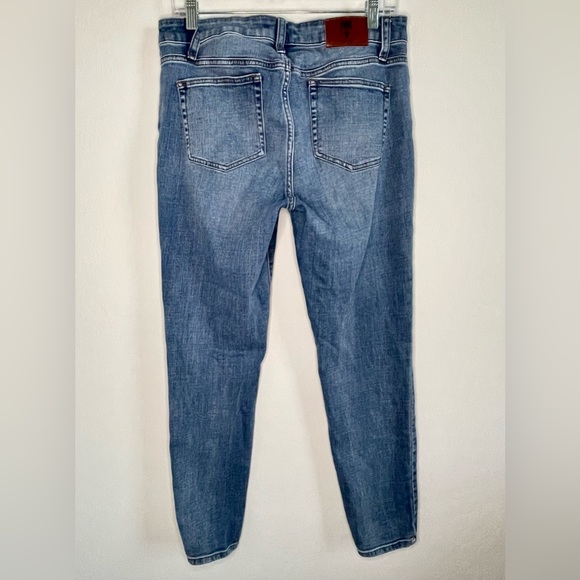 FRYE medium wash high rise slim fit jeans - size 10 - EUC - Picture 3 of 10
